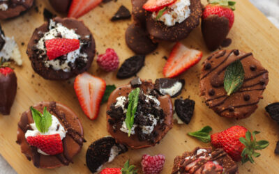MINI CHOCOLATE CHEESECAKES
